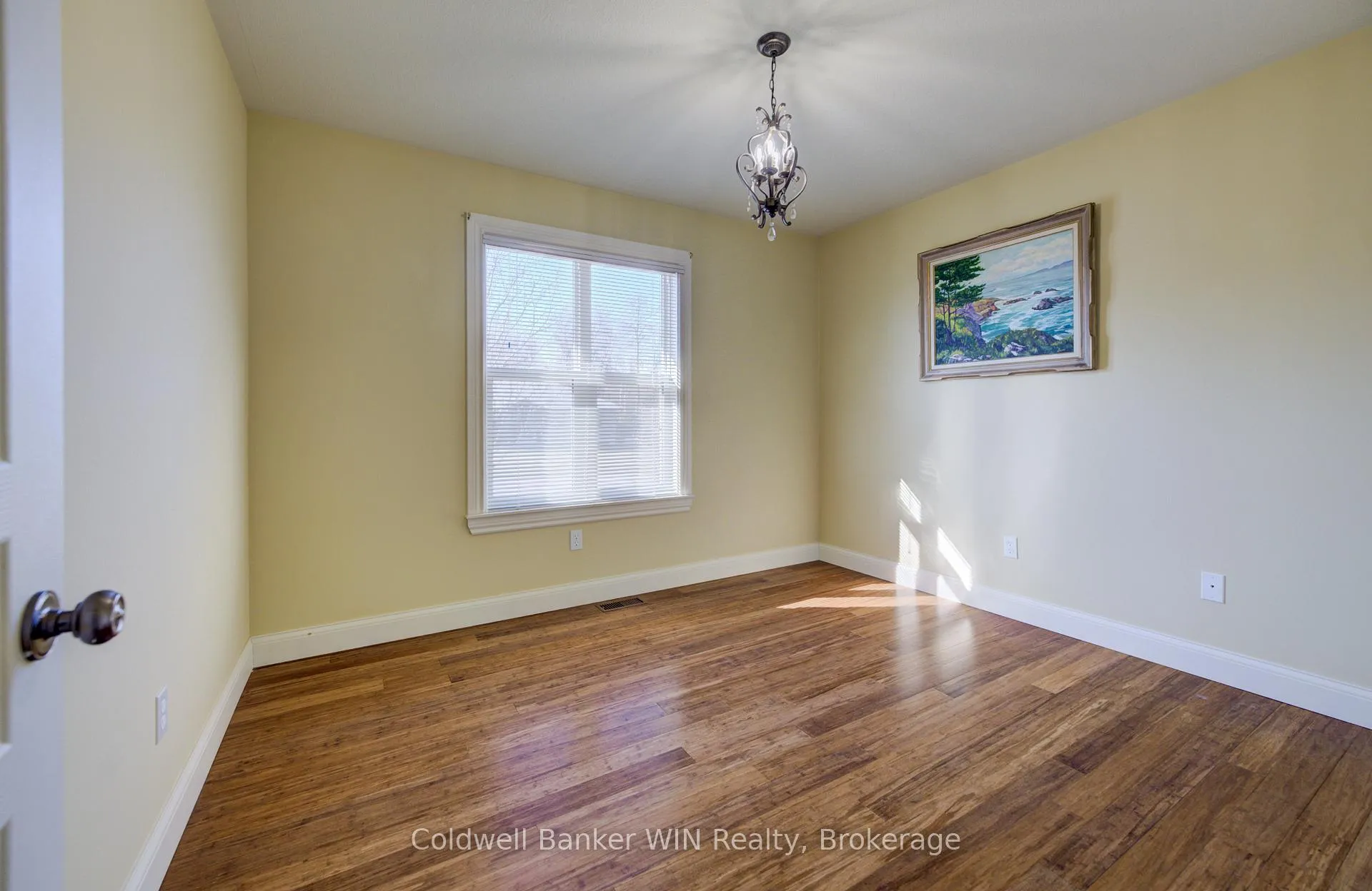 Photo 22 of 34 Regency Drive, Minto — HOMEH