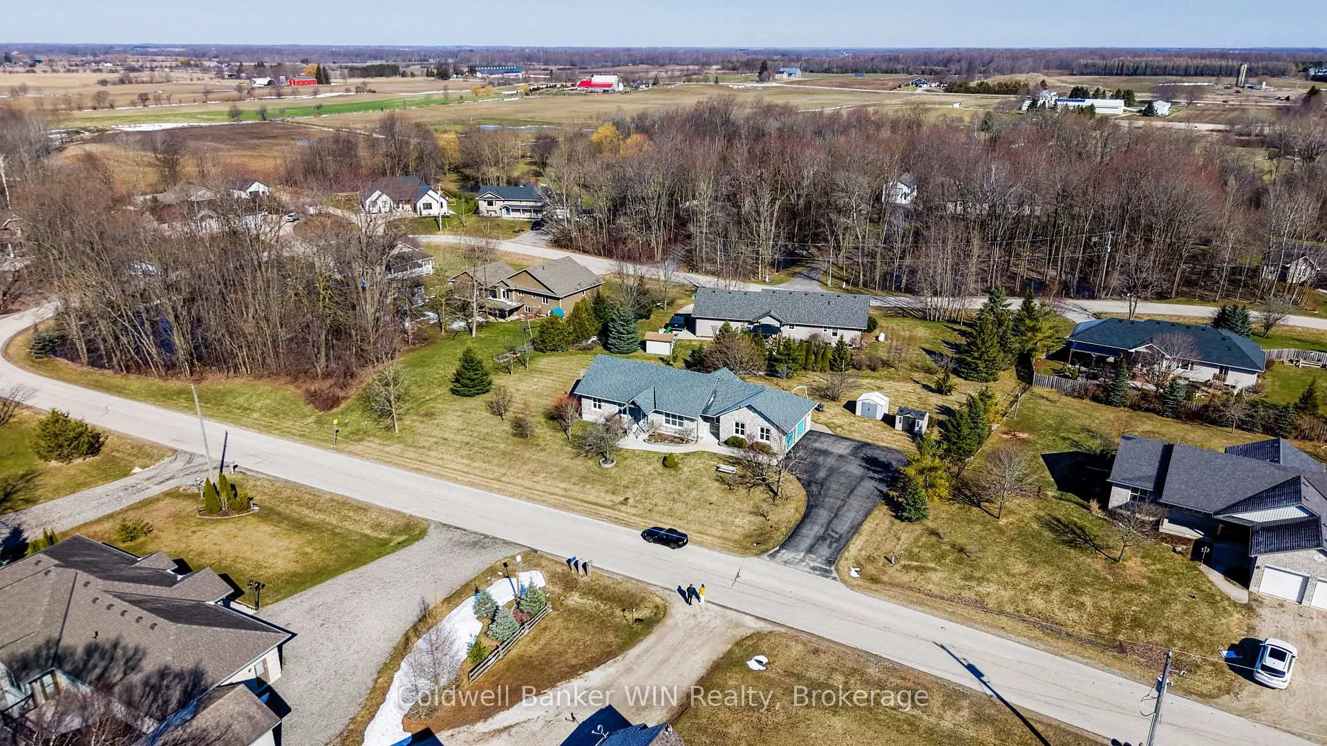 Photo 28 of 34 Regency Drive, Minto — HOMEH