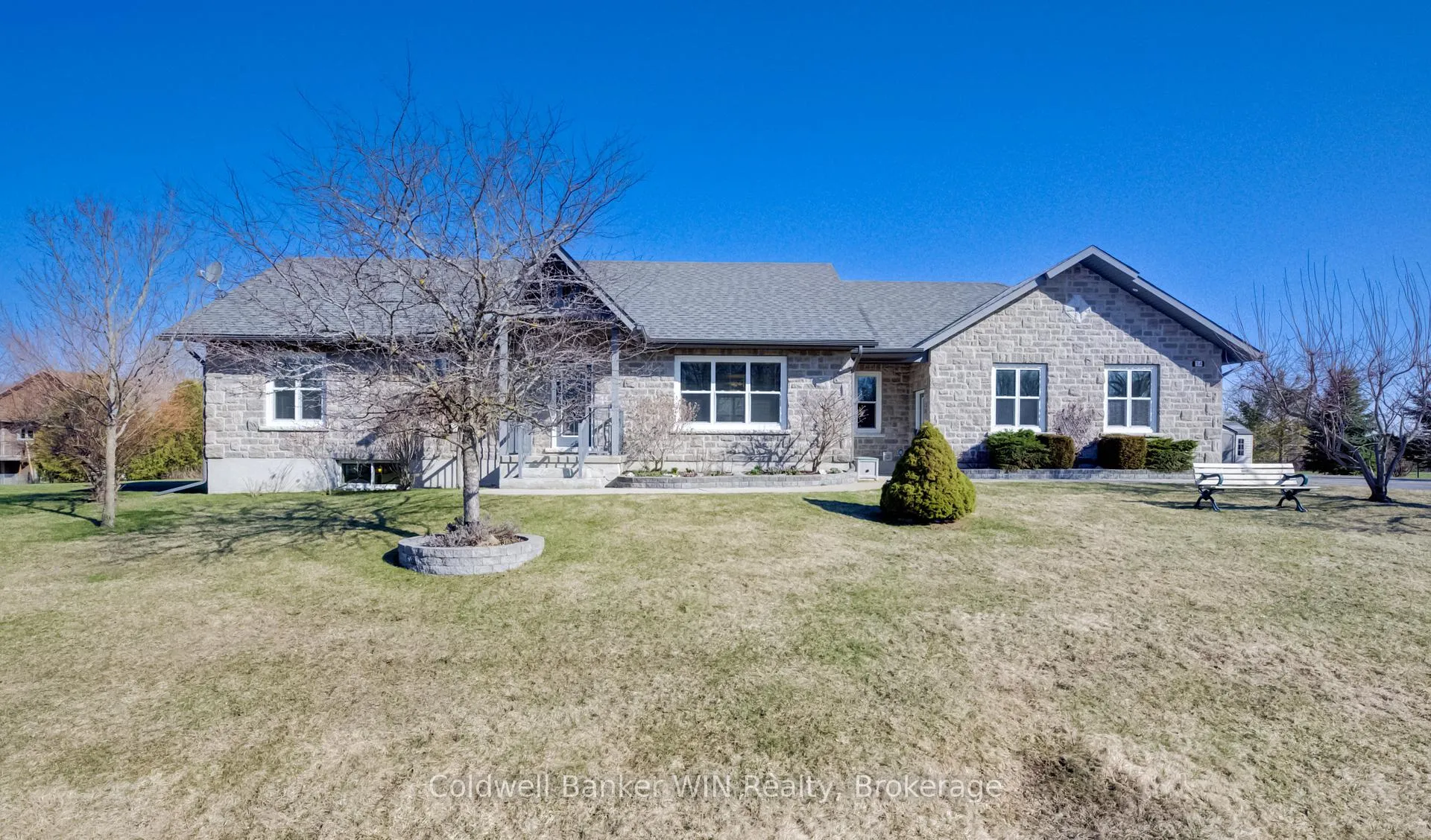 Photo 29 of 34 Regency Drive, Minto — HOMEH
