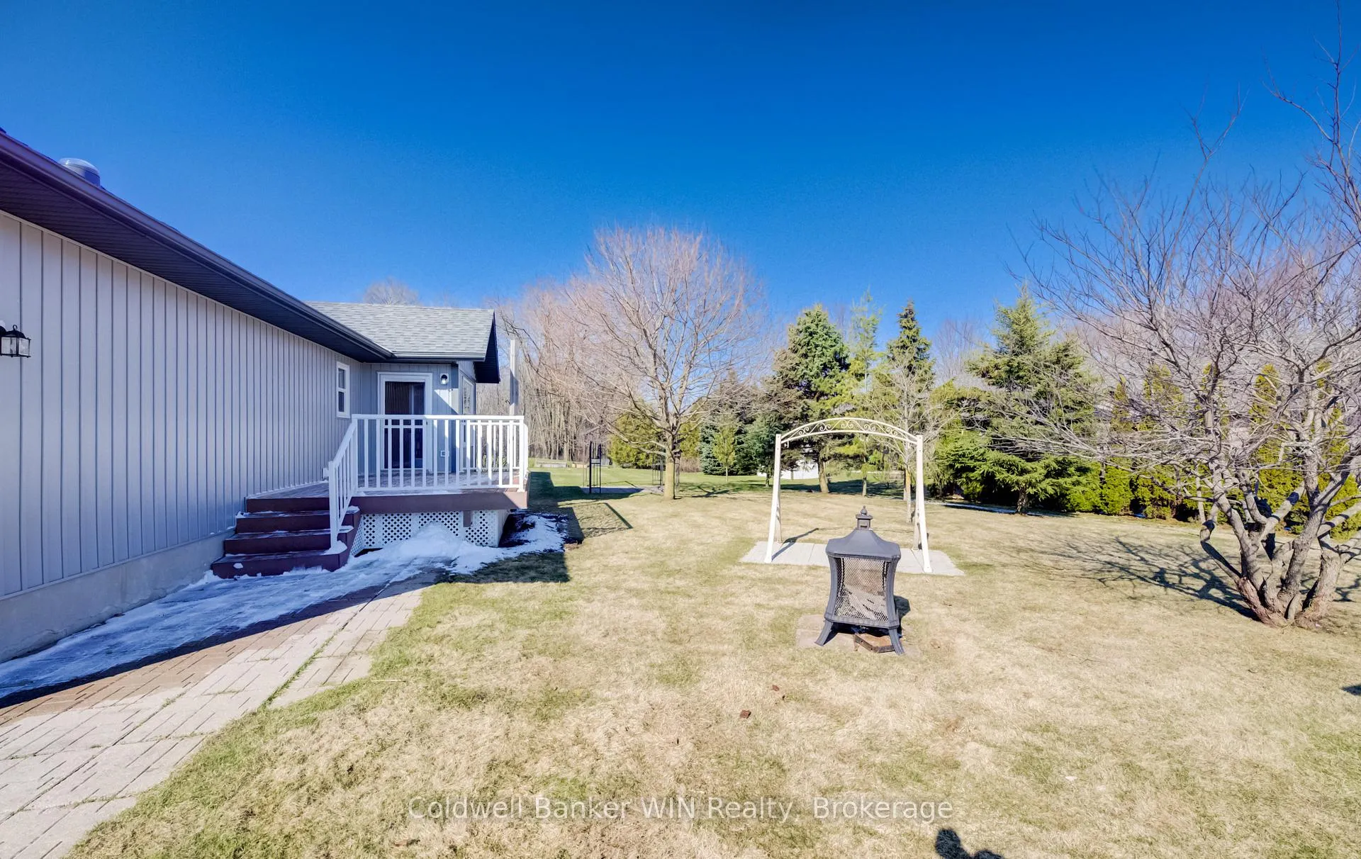 Photo 33 of 34 Regency Drive, Minto — HOMEH