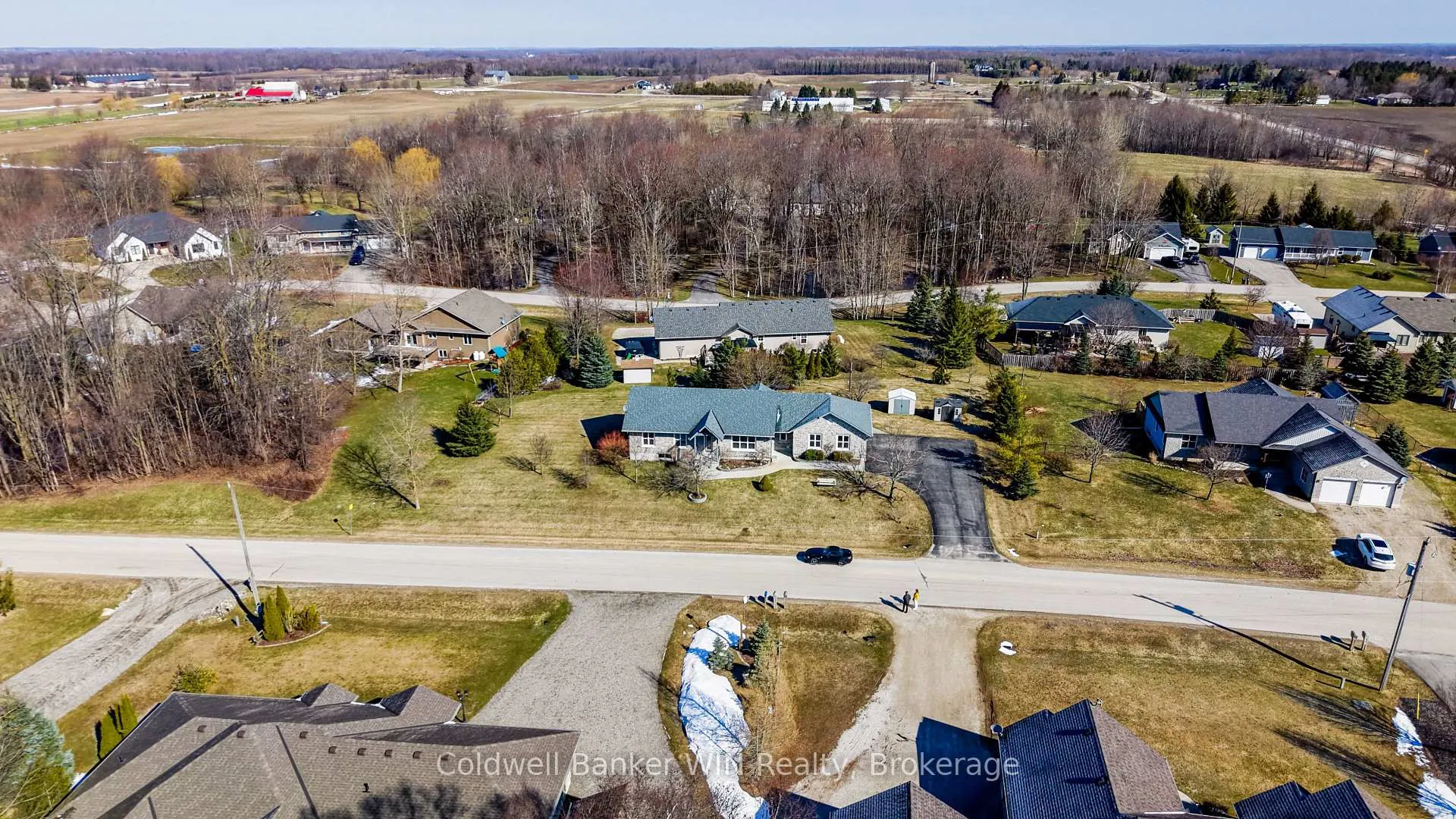 Photo 35 of 34 Regency Drive, Minto — HOMEH