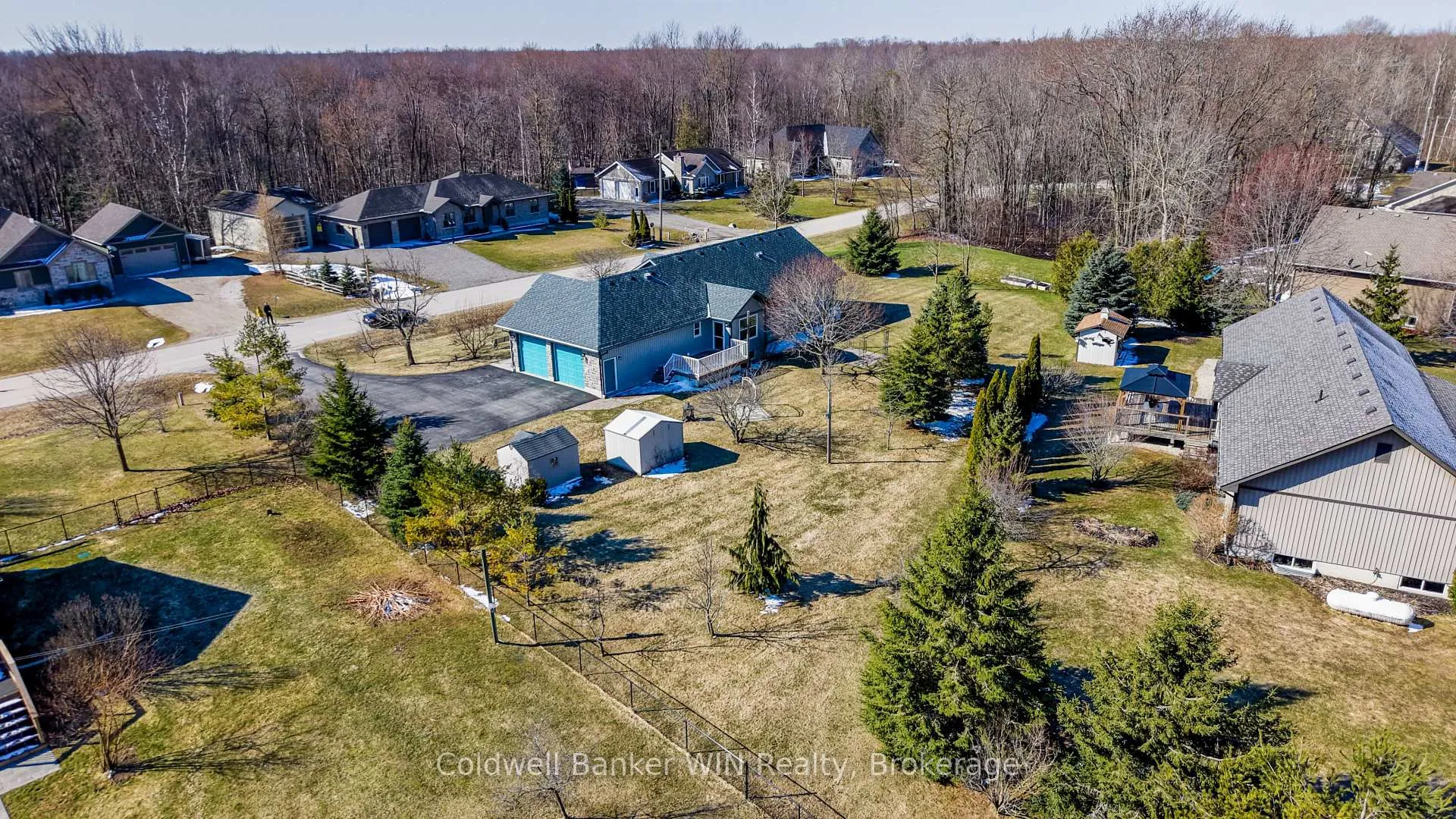 Photo 37 of 34 Regency Drive, Minto — HOMEH