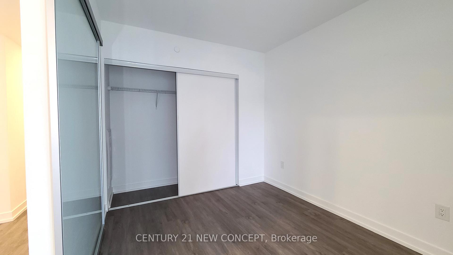 Photo 4 of Unit 1501, 395 Bloor E Street, Toronto, North St. James Town — HOMEH