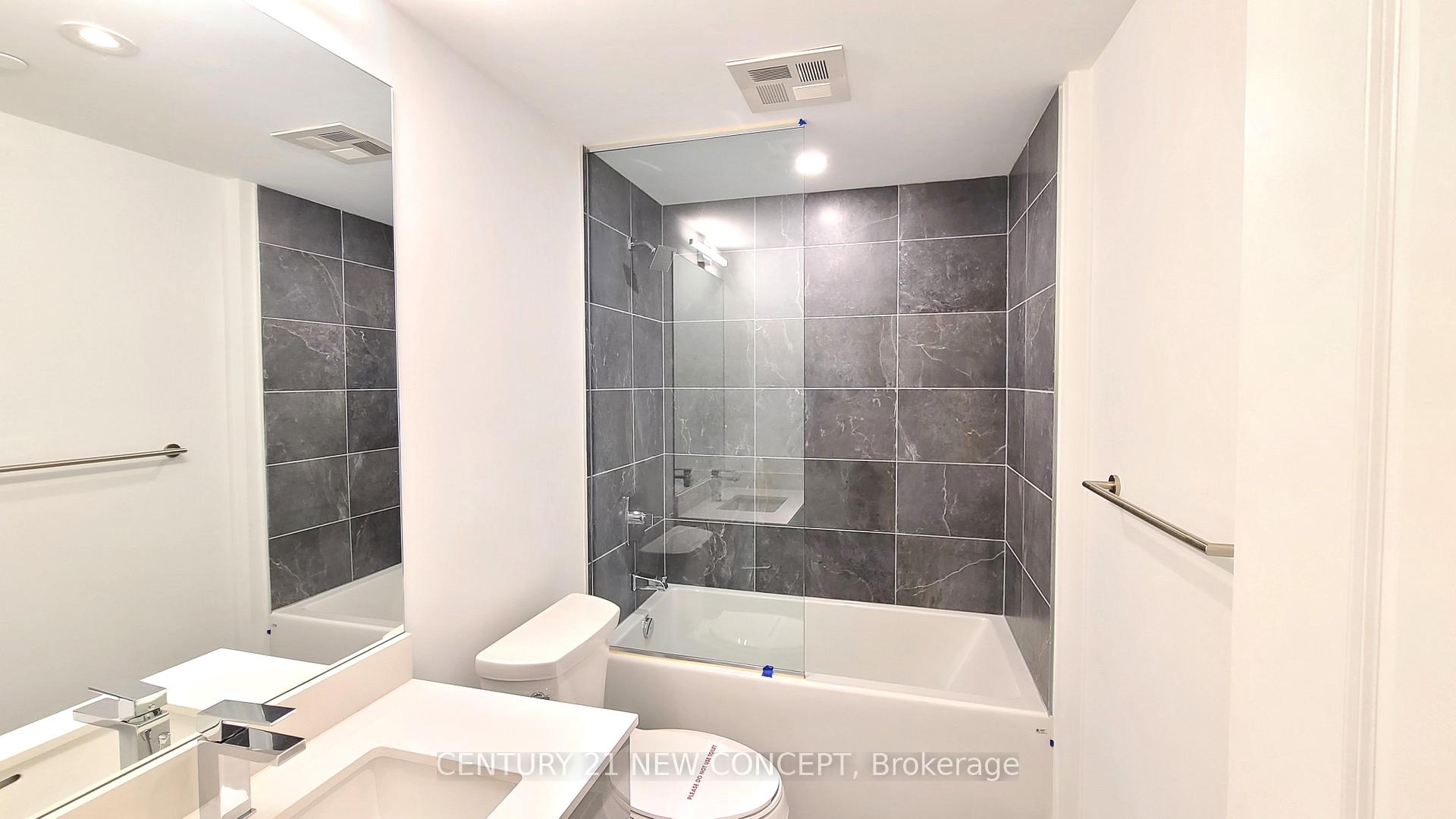 Photo 9 of Unit 1501, 395 Bloor E Street, Toronto, North St. James Town — HOMEH