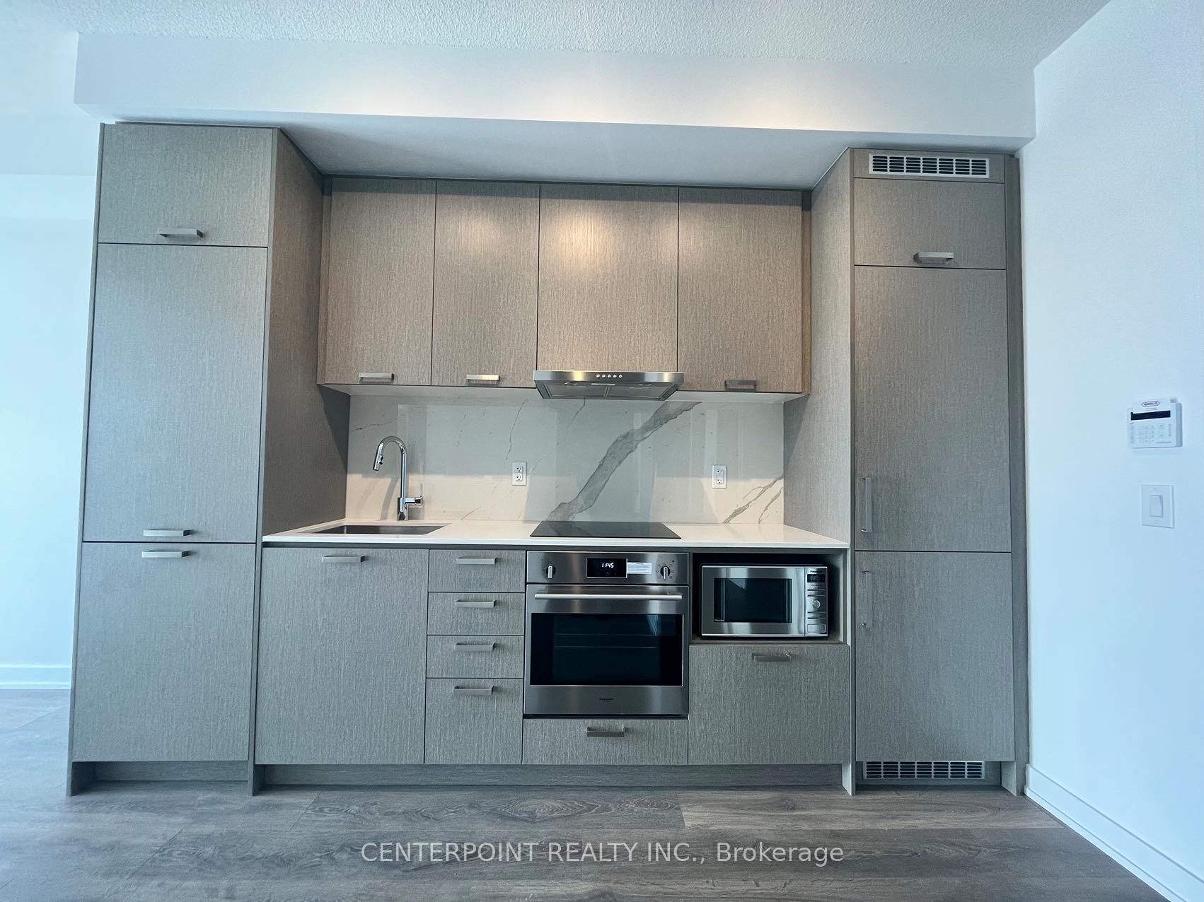 Photo 5 of Unit 1705, 38 Honeycrisp Crescent, Vaughan, Vaughan Corporate Centre — HOMEH