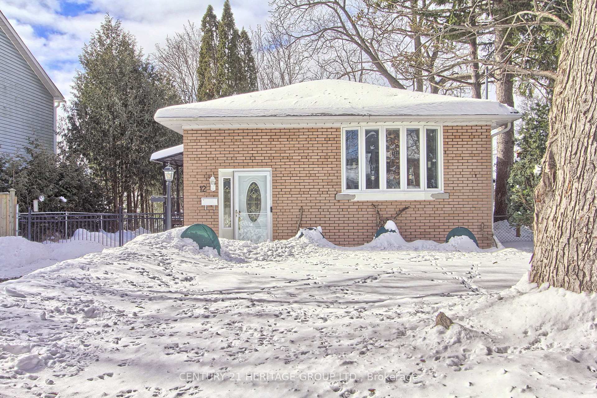 Photo 3 of 12 Duffin Street, Ajax, Central West — HOMEH