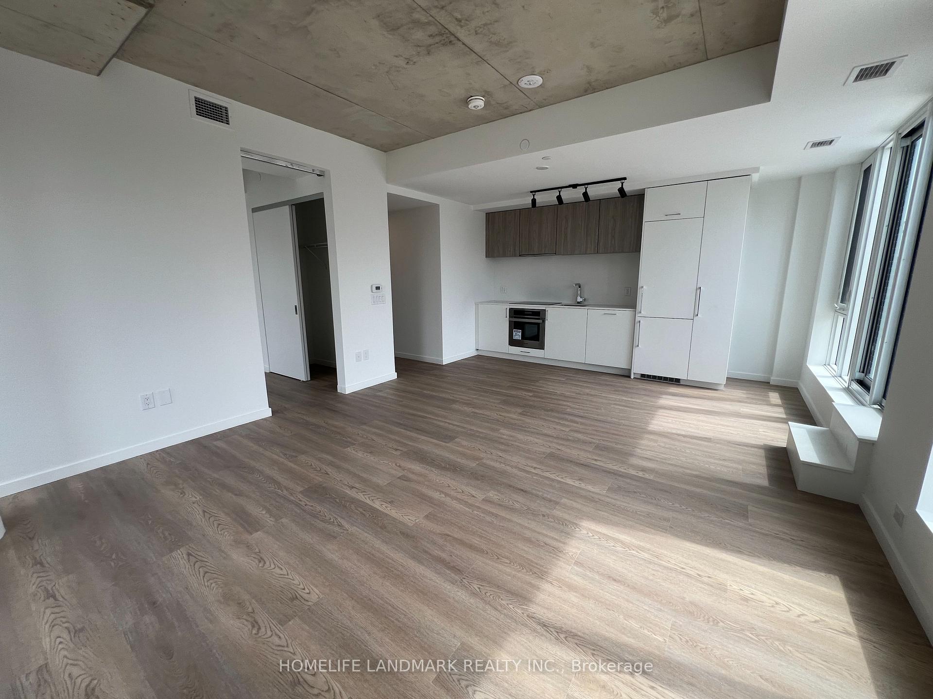 Photo 2 of Unit 328, 689 The Queensway Drive, Etobicoke, Stonegate-Queensway — HOMEH
