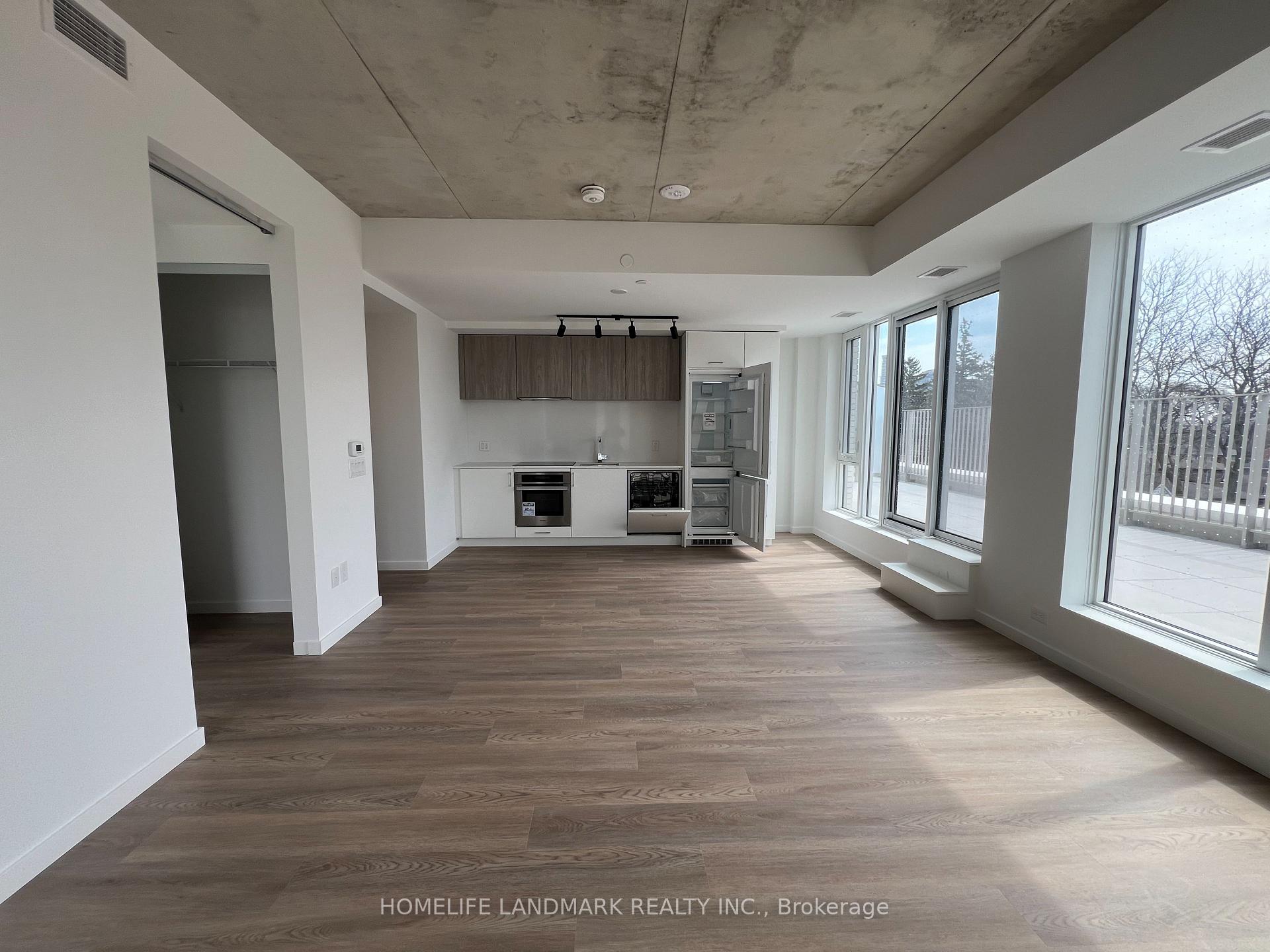 Photo 3 of Unit 328, 689 The Queensway Drive, Etobicoke, Stonegate-Queensway — HOMEH