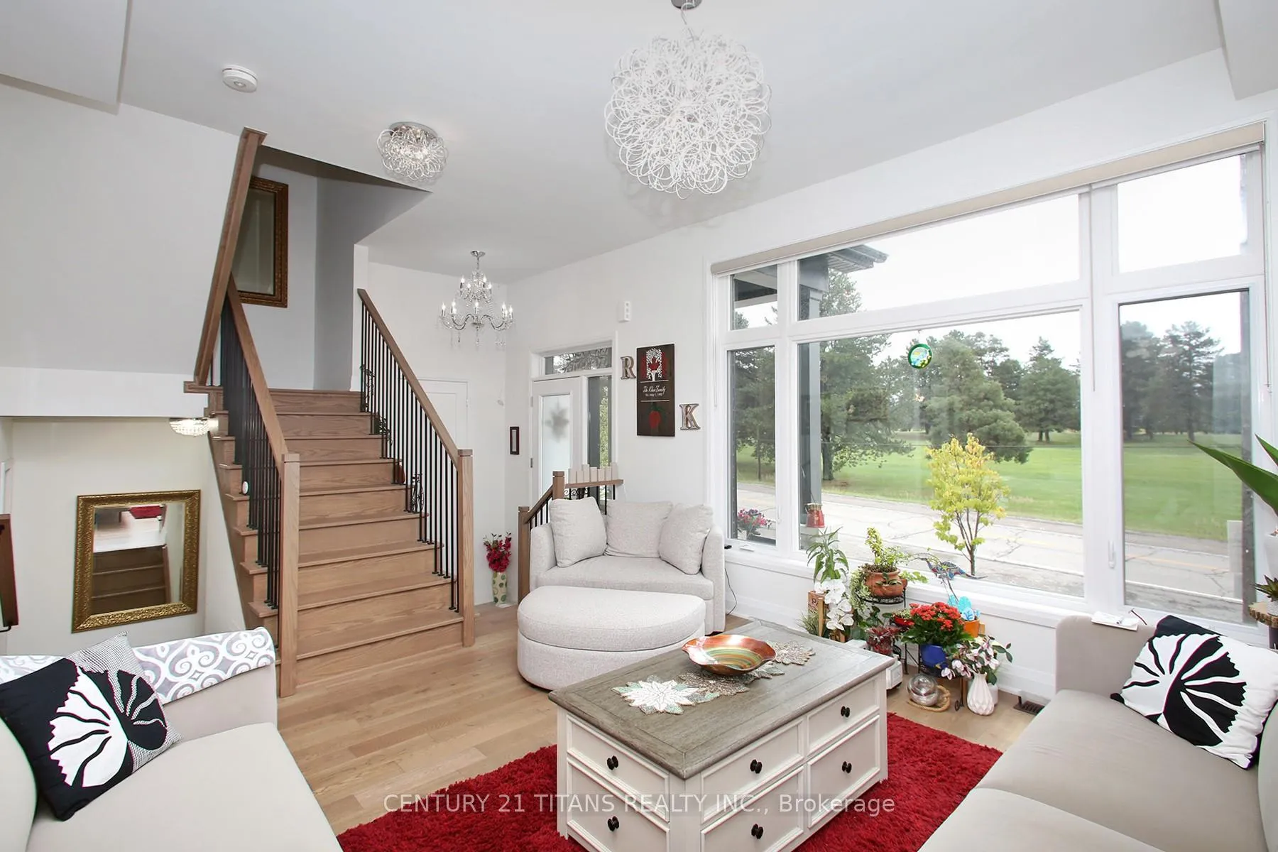 Photo 4 of 18 Vern Robertson Gate, Uxbridge — HOMEH