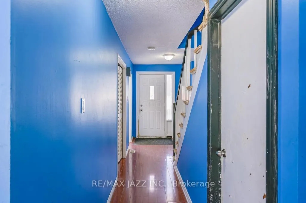 Photo 12 of 75 Loscombe Drive, Clarington, Bowmanville — HOMEH