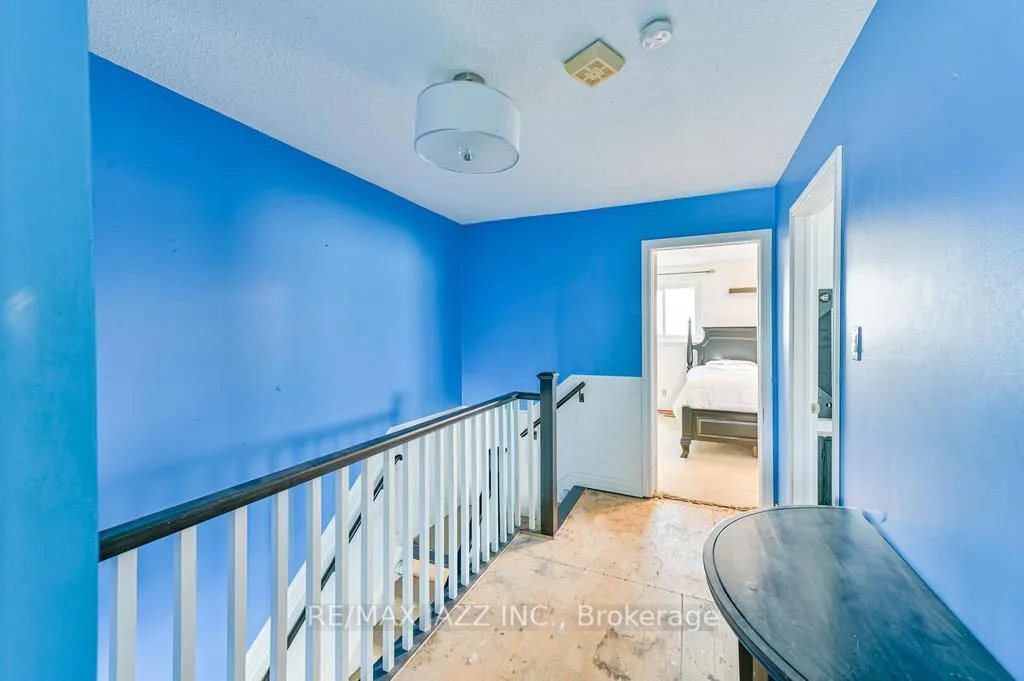 Photo 20 of 75 Loscombe Drive, Clarington, Bowmanville — HOMEH