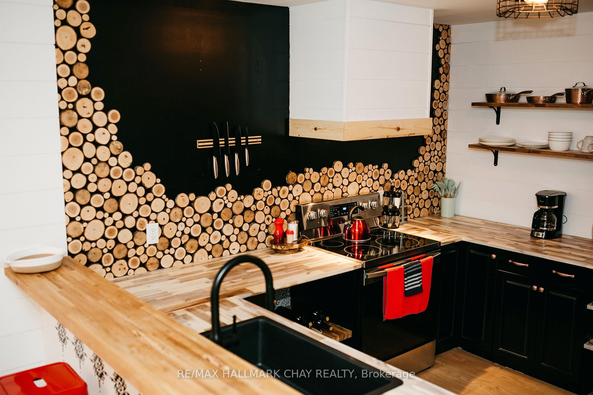 Photo 12 of 113 Revell Street, Gravenhurst, Muskoka (S) — HOMEH