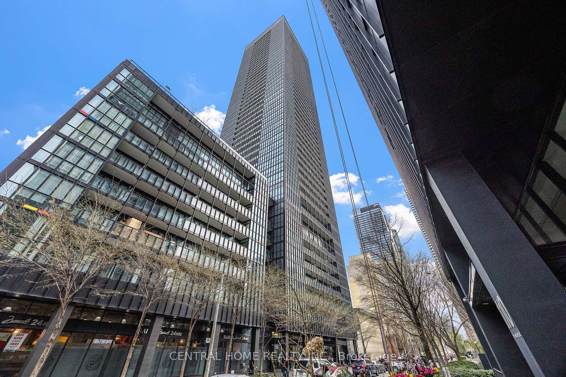 Photo 2 of Unit 3708, 101 Charles Street E, Toronto, Church-Yonge Corridor — HOMEH