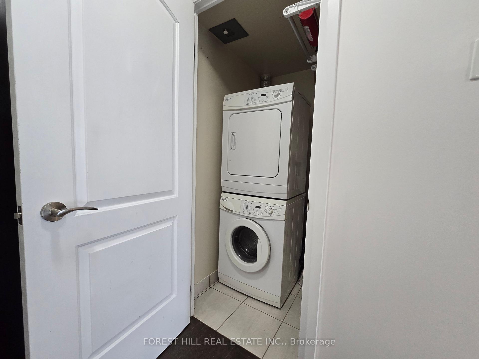 Photo 5 of Unit 209, 30 North Park Road, Vaughan, Beverley Glen — HOMEH