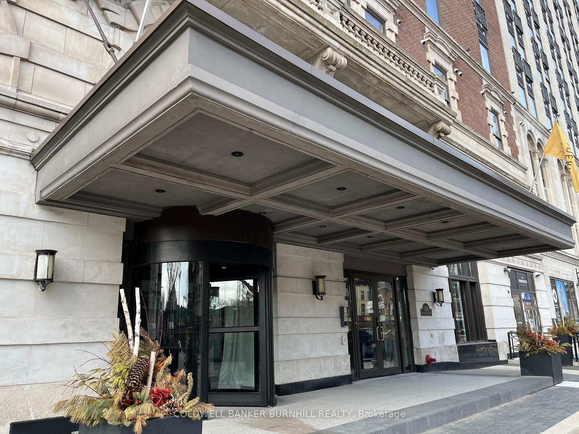 Front of Unit 307, 118 King Street E