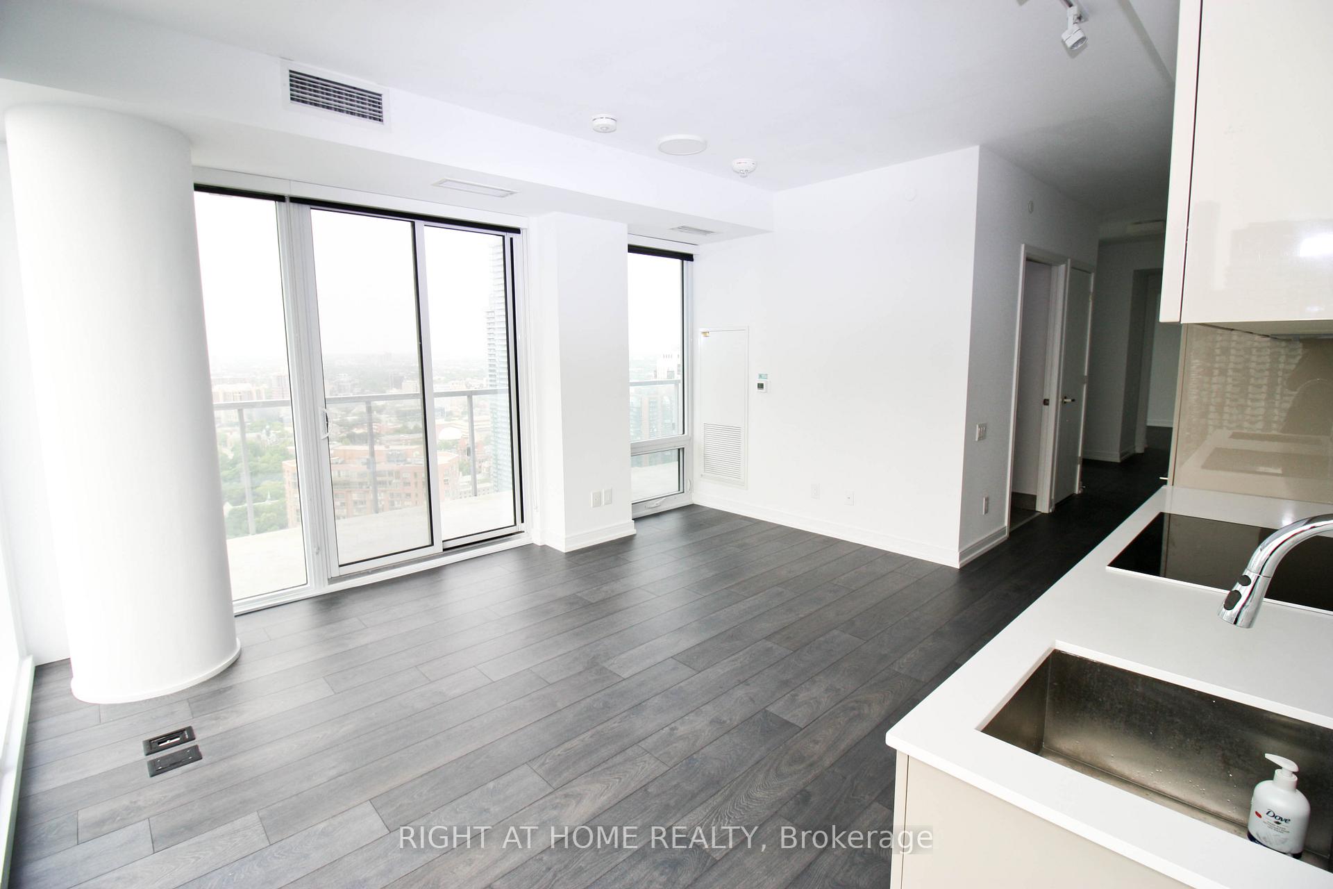 Photo 18 of Unit 4505, 3 Gloucester Street, Toronto, Church-Yonge Corridor — HOMEH