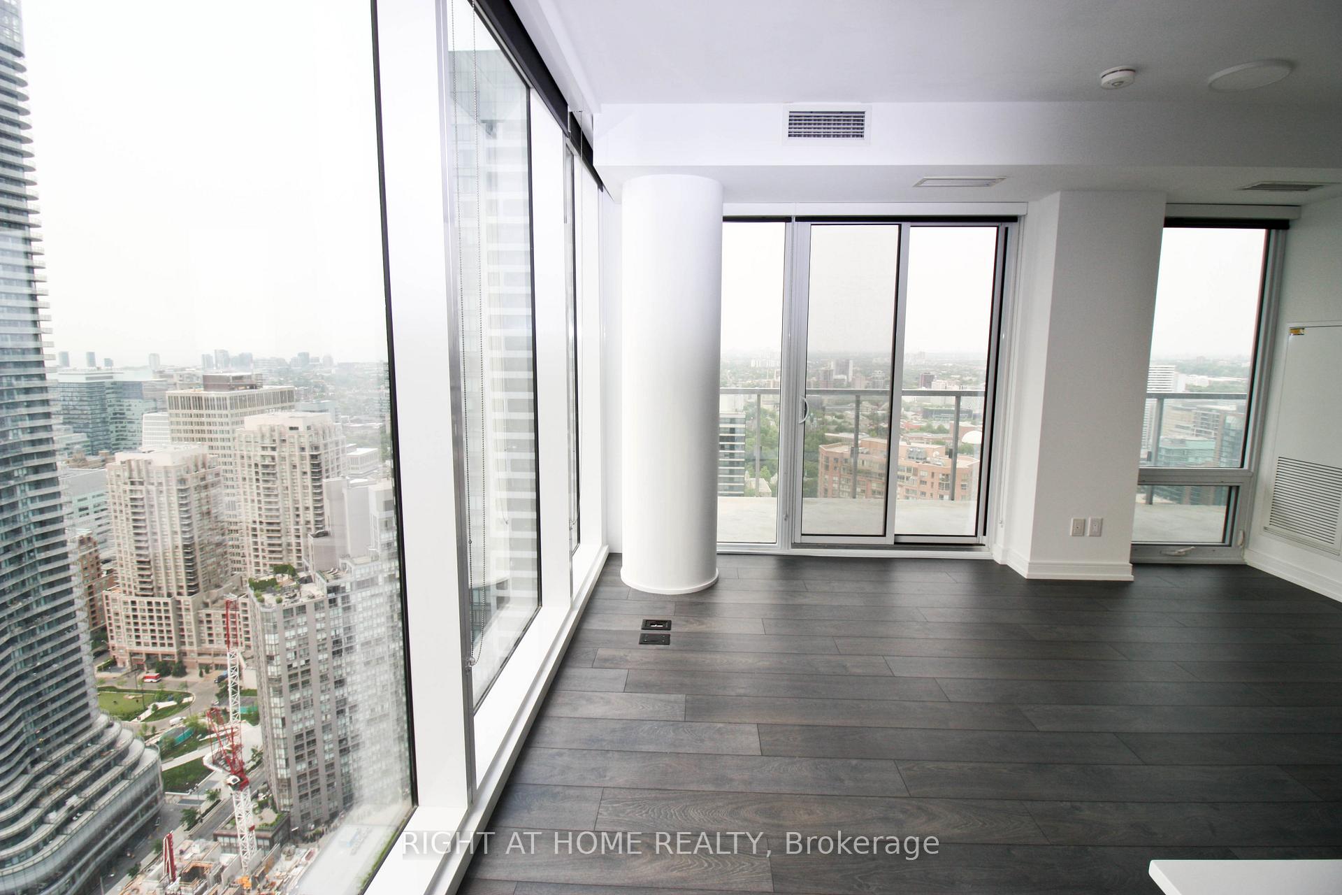 Photo 19 of Unit 4505, 3 Gloucester Street, Toronto, Church-Yonge Corridor — HOMEH