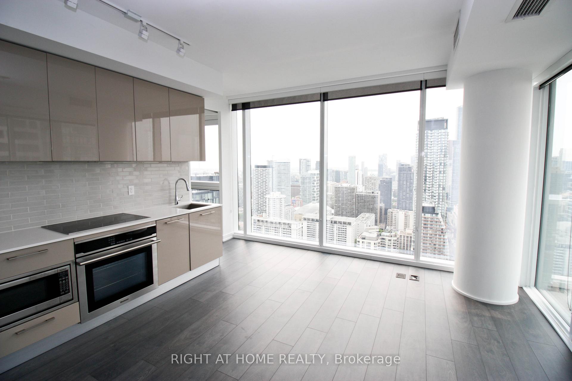 Photo 28 of Unit 4505, 3 Gloucester Street, Toronto, Church-Yonge Corridor — HOMEH