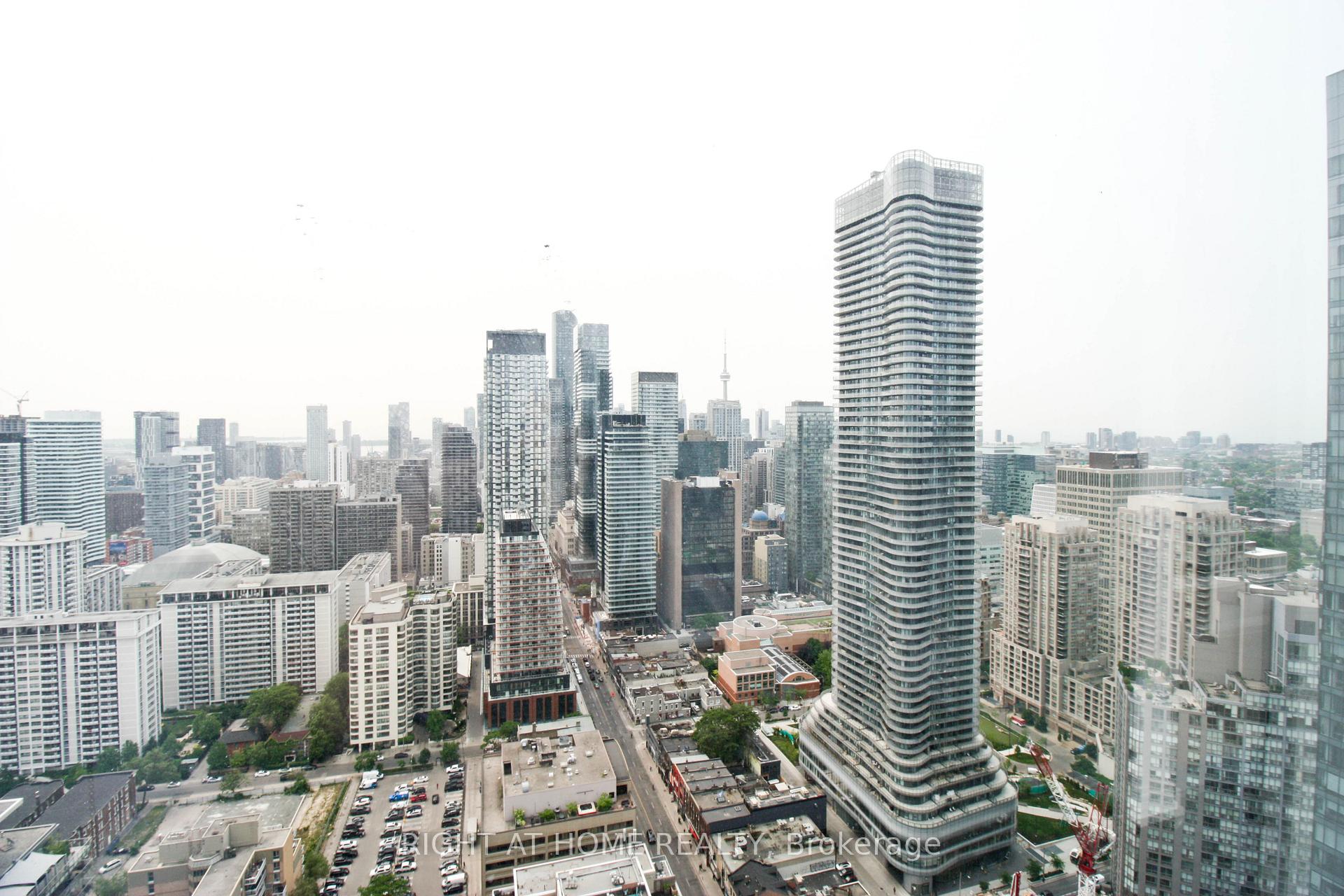 Photo 29 of Unit 4505, 3 Gloucester Street, Toronto, Church-Yonge Corridor — HOMEH