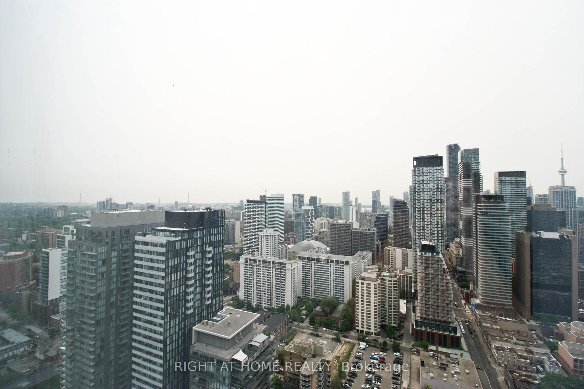 Photo 30 of Unit 4505, 3 Gloucester Street, Toronto, Church-Yonge Corridor — HOMEH
