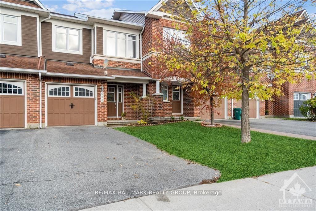 Photo 2 of 696 Paul Metivier Drive, Ottawa, Barrhaven - Strandherd — HOMEH