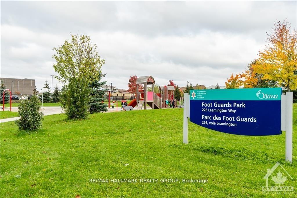 Photo 22 of 696 Paul Metivier Drive, Ottawa, Barrhaven - Strandherd — HOMEH