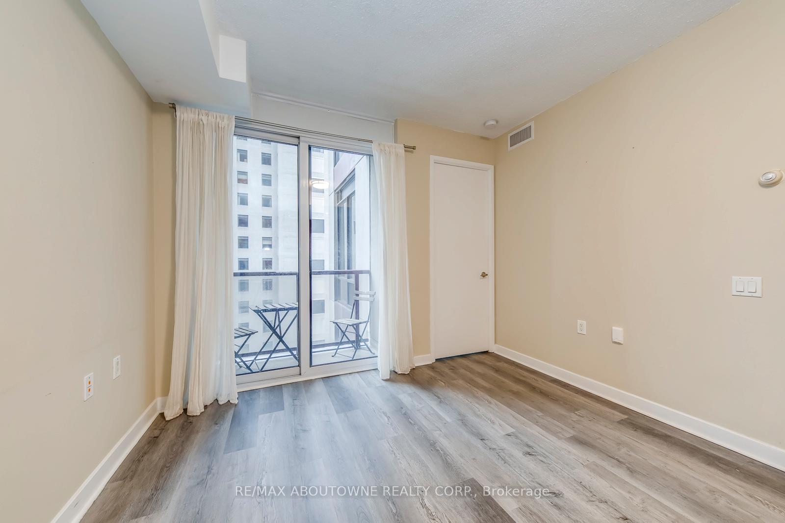 Photo 15 of Unit 1201, 85 Bloor Street E, Toronto, Church-Yonge Corridor — HOMEH