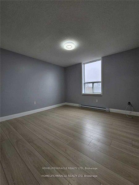 Photo 24 of Unit 905, 55 Green Valley Drive, Kitchener, Pioneer Park — HOMEH