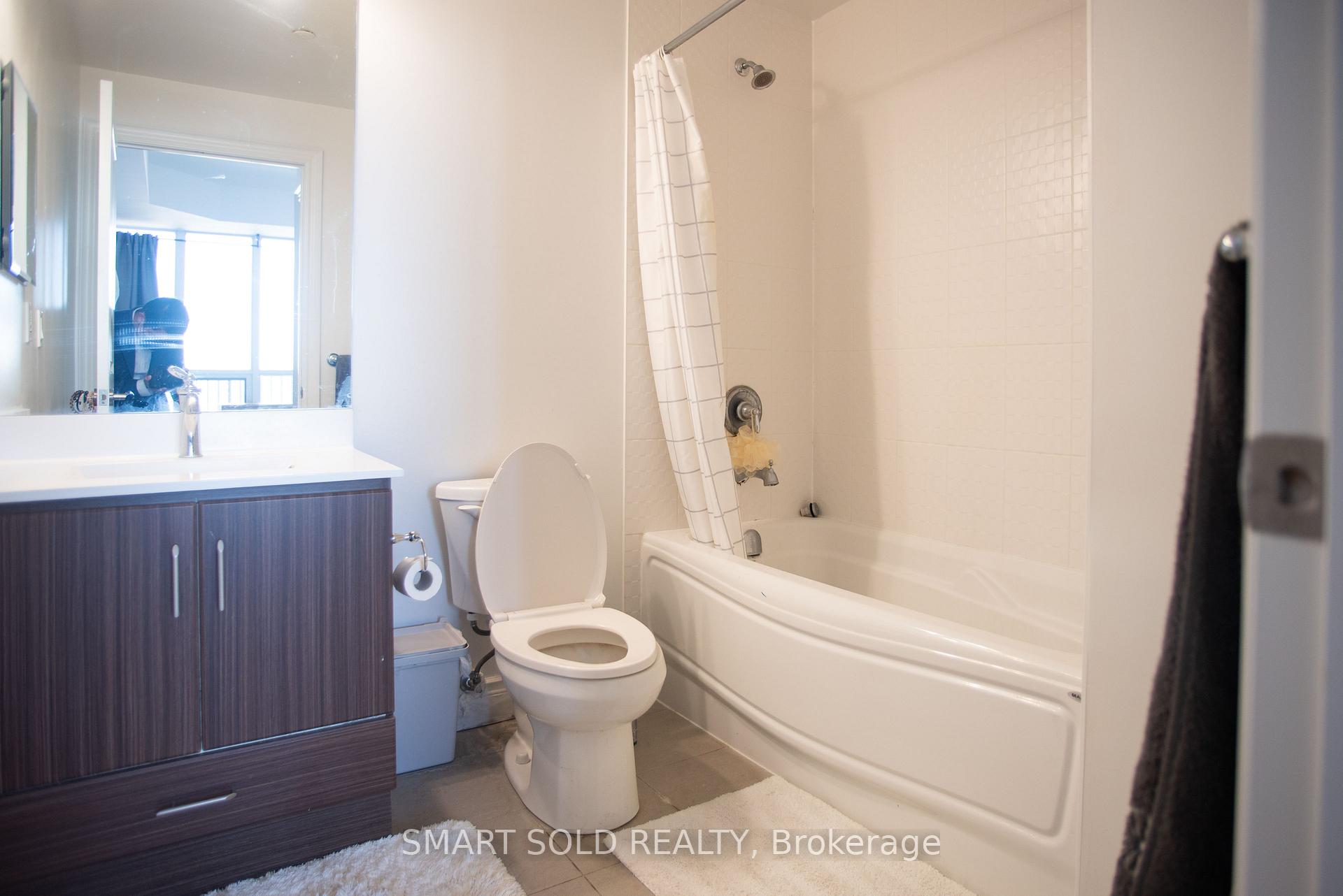 Photo 10 of Unit 718, 99 South Town Centre Boulevard, Markham, Unionville — HOMEH