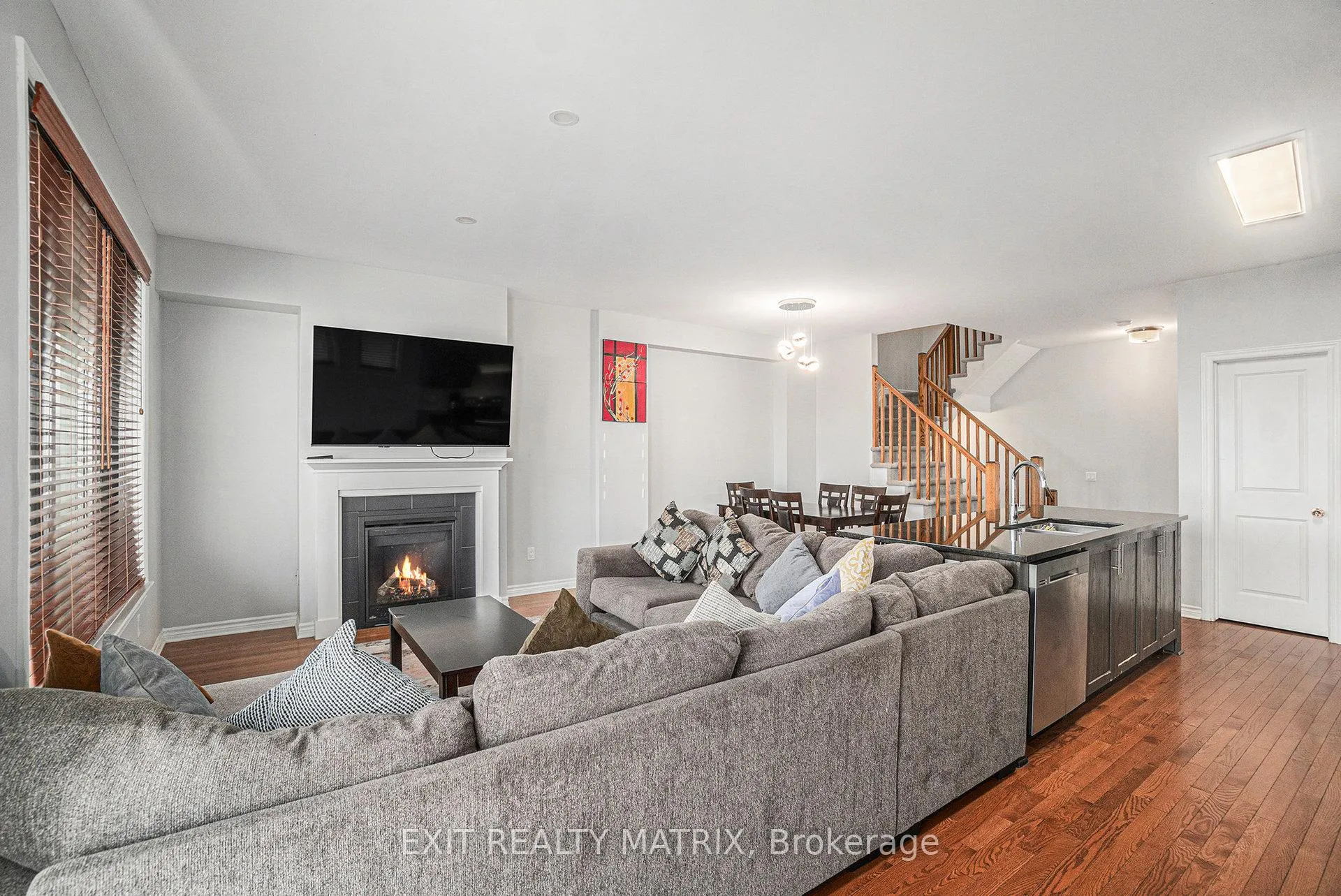 Photo 14 of 554 Jackdaw Avenue, Ottawa, Barrhaven - Half Moon Bay — HOMEH