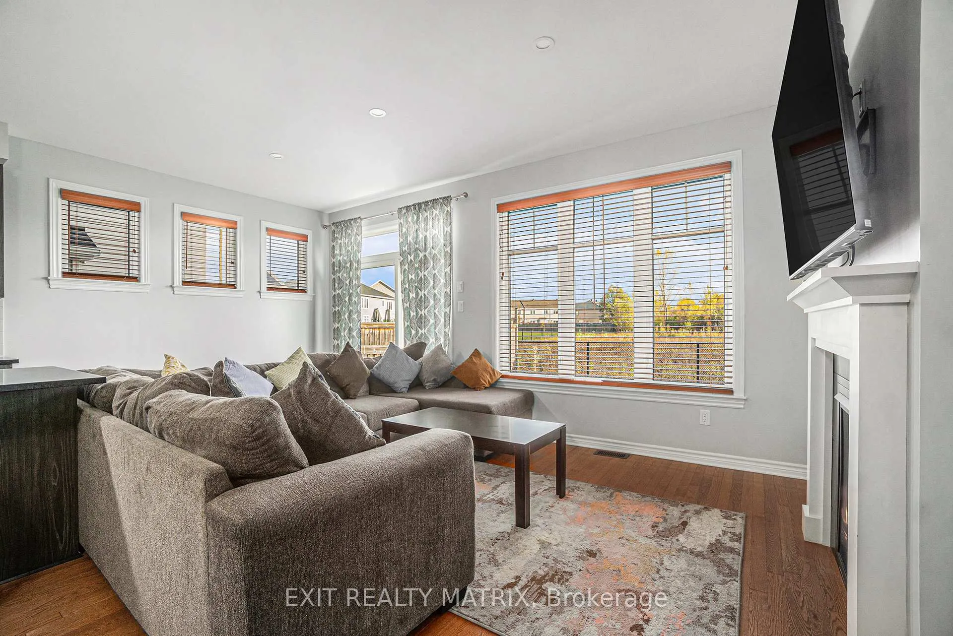 Photo 17 of 554 Jackdaw Avenue, Ottawa, Barrhaven - Half Moon Bay — HOMEH