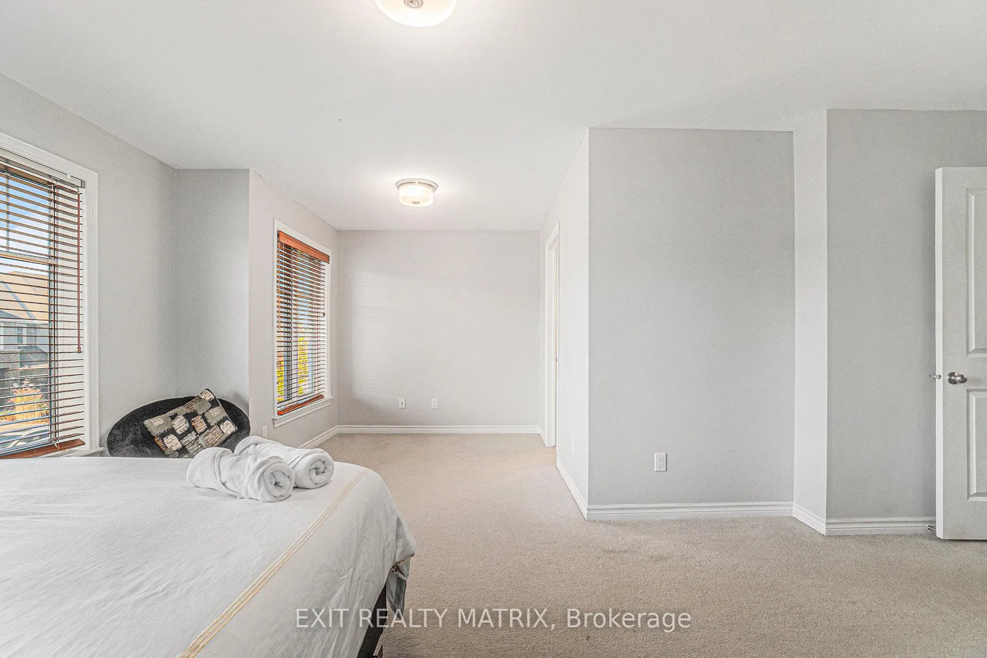 Photo 21 of 554 Jackdaw Avenue, Ottawa, Barrhaven - Half Moon Bay — HOMEH