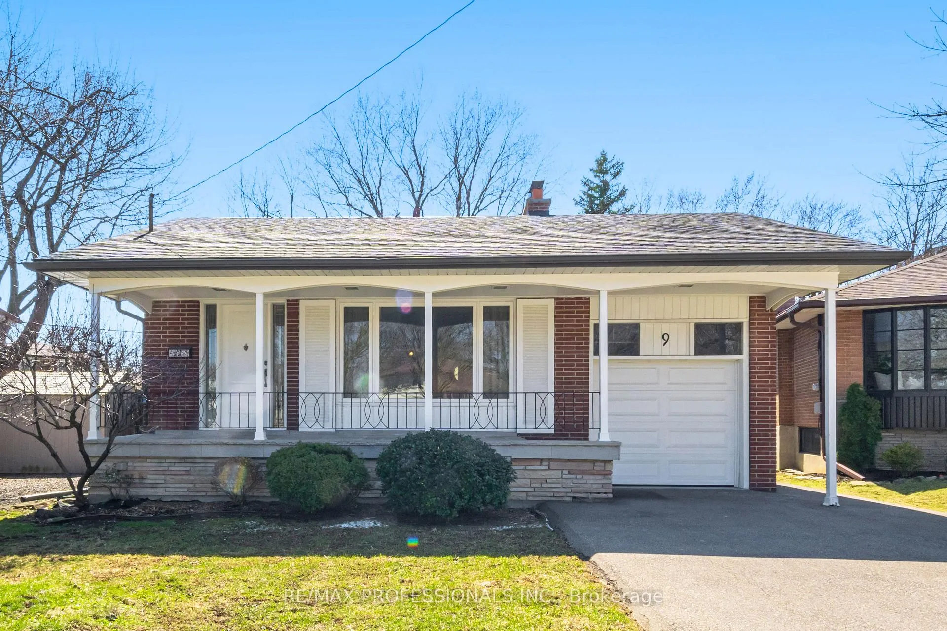 Photo 1 of 9 Halbadier Place, Etobicoke, Islington-City Centre West — HOMEH