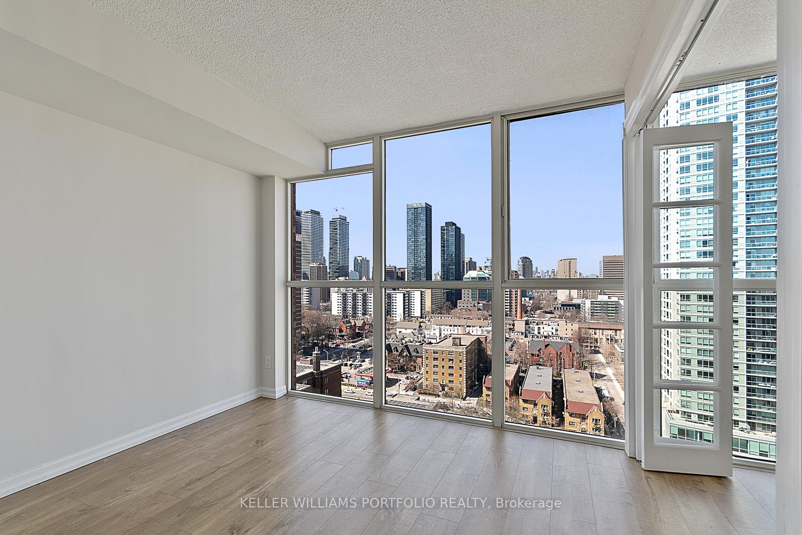 Photo 18 of Unit 2104, 15 Maitland Place, Toronto, Cabbagetown-South St. James Town — HOMEH