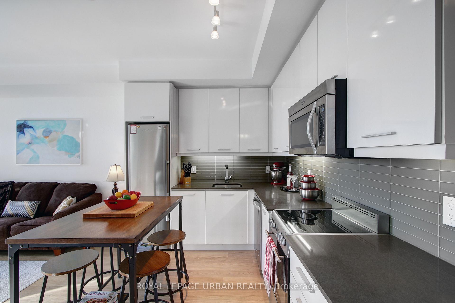 Photo 8 of Unit 609, 105 George Street, Toronto, Waterfront Communities — HOMEH