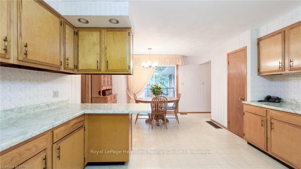 Photo 14 of 108 North Street N, Central Huron, Clinton — HOMEH