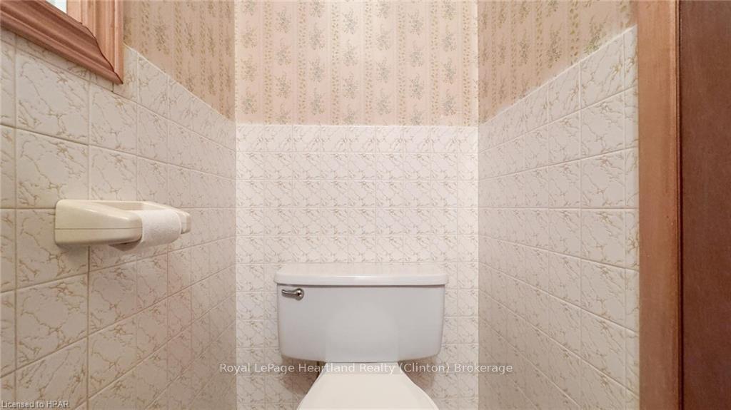 Photo 21 of 108 North Street N, Central Huron, Clinton — HOMEH