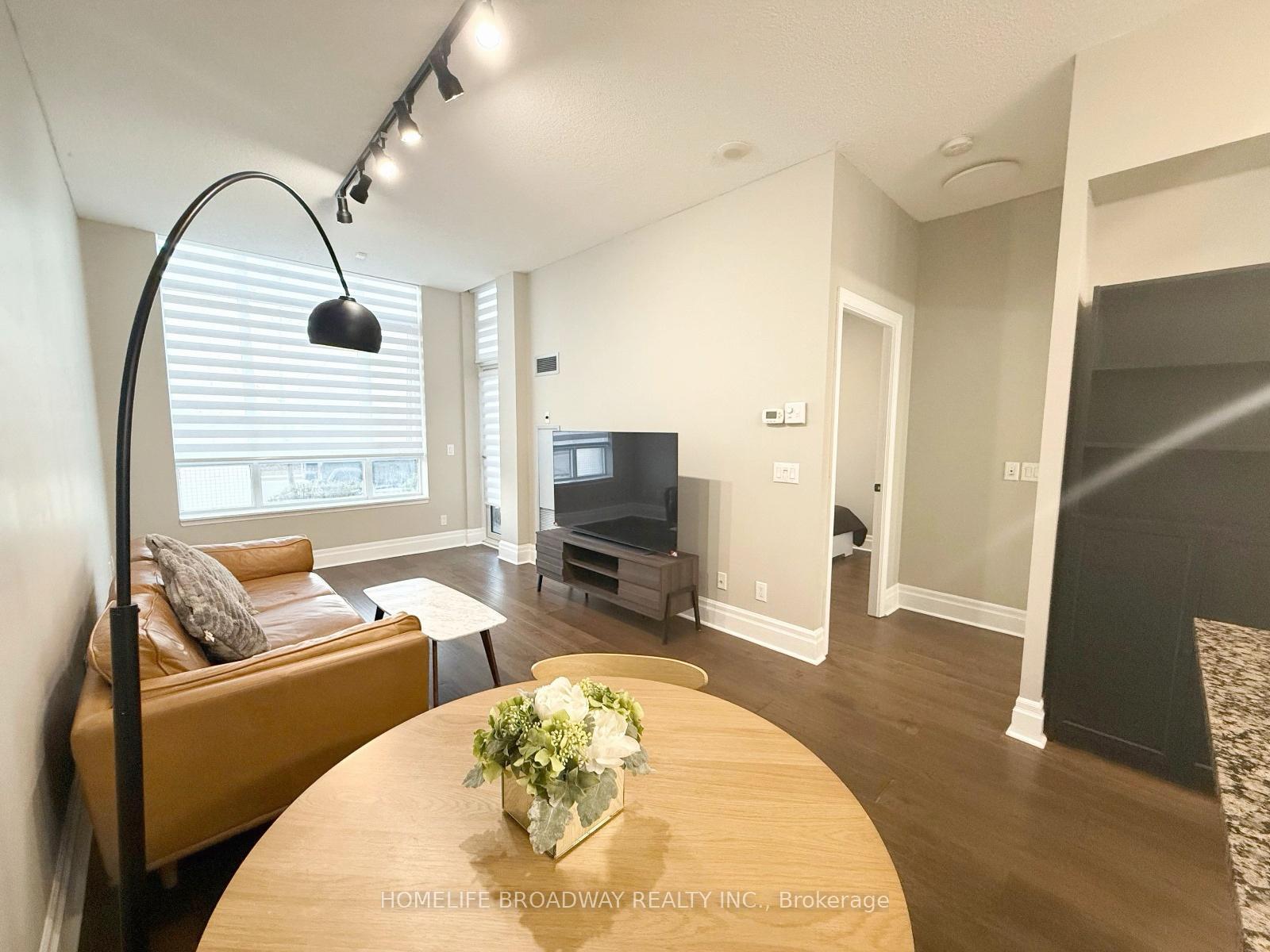 Photo 6 of Unit 104, 111 Upper Duke Crescent, Markham, Unionville — HOMEH