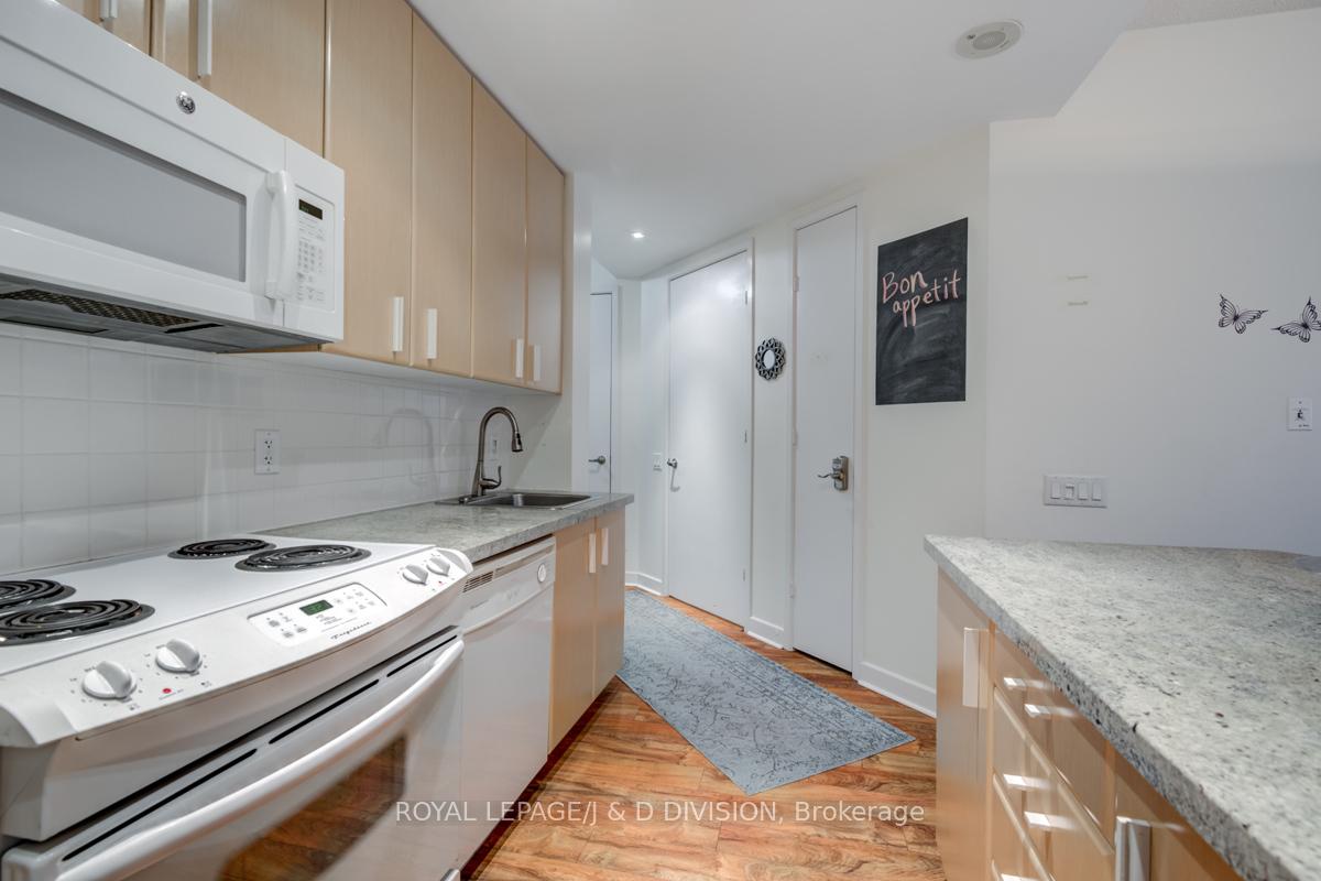 Photo 8 of Unit 414, 85 Bloor Street E, Toronto, Church-Yonge Corridor — HOMEH