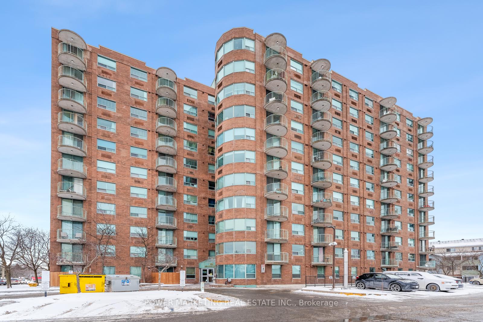 Front of Unit 509, 1440 Heron Road