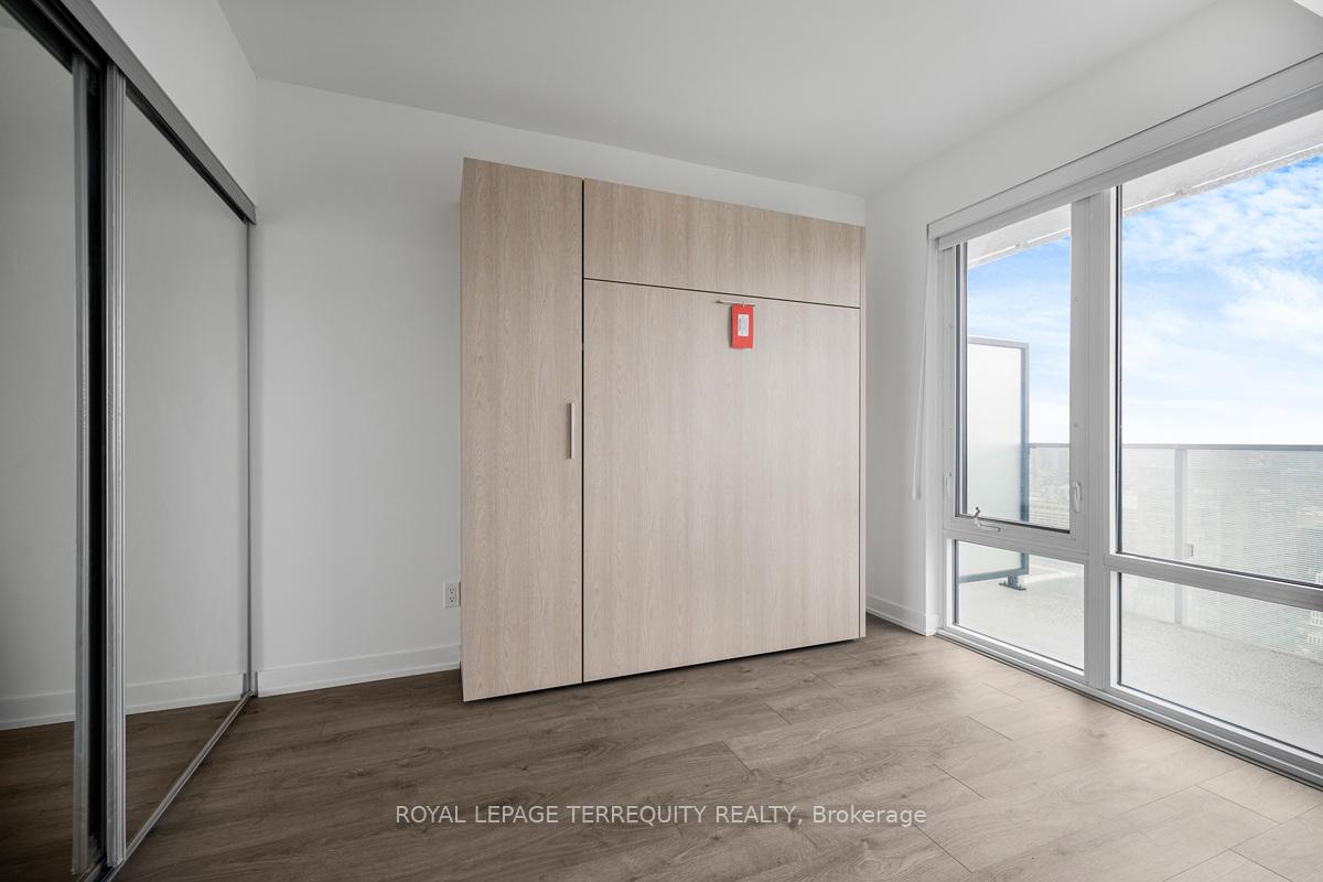 Photo 12 of Unit 4813, 501 Yonge Street, Toronto, Church-Yonge Corridor — HOMEH