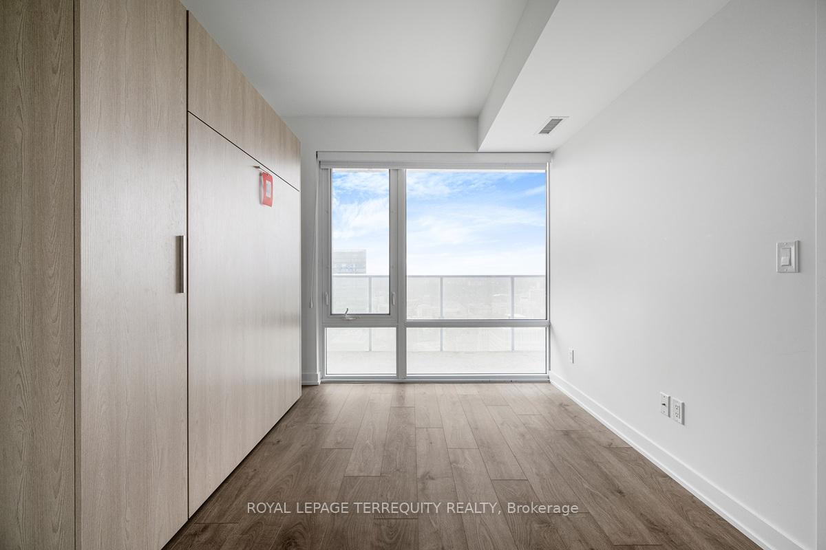 Photo 13 of Unit 4813, 501 Yonge Street, Toronto, Church-Yonge Corridor — HOMEH