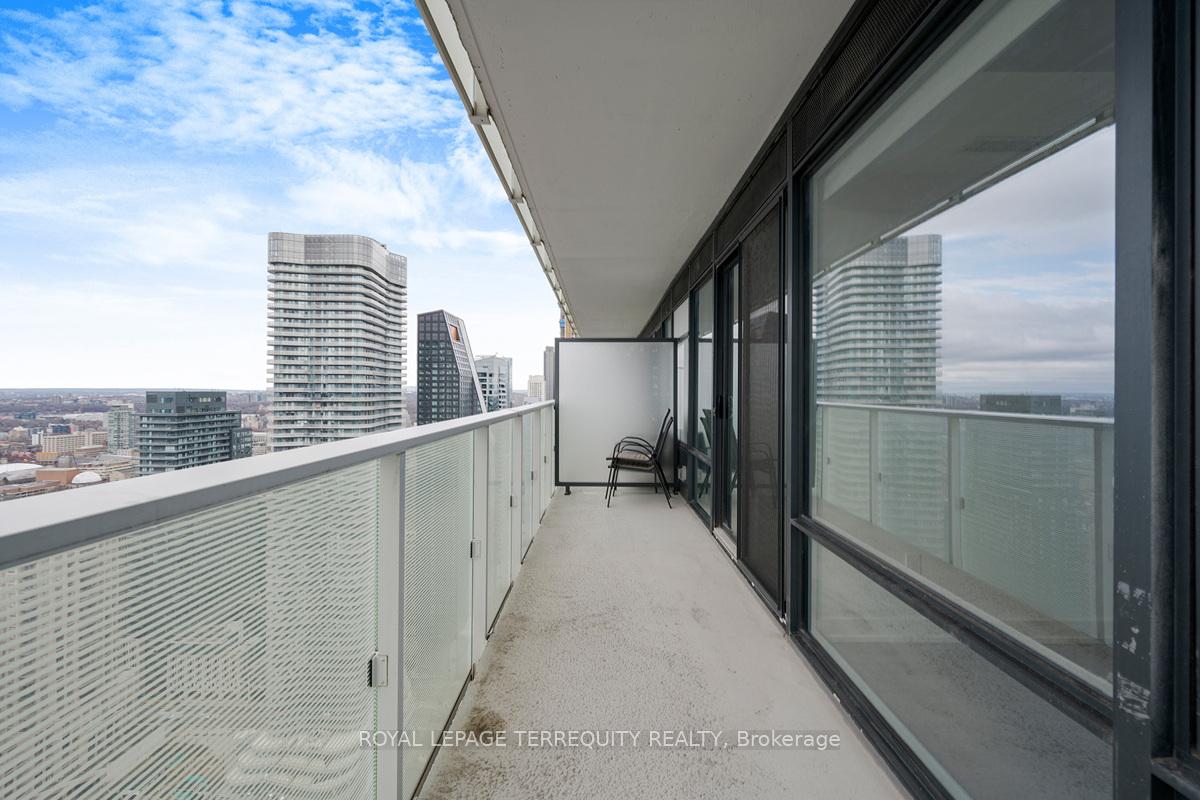 Photo 22 of Unit 4813, 501 Yonge Street, Toronto, Church-Yonge Corridor — HOMEH