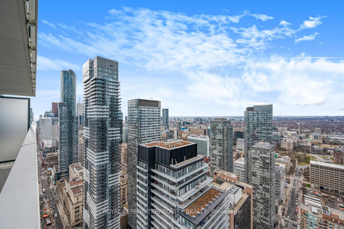 Photo 23 of Unit 4813, 501 Yonge Street, Toronto, Church-Yonge Corridor — HOMEH