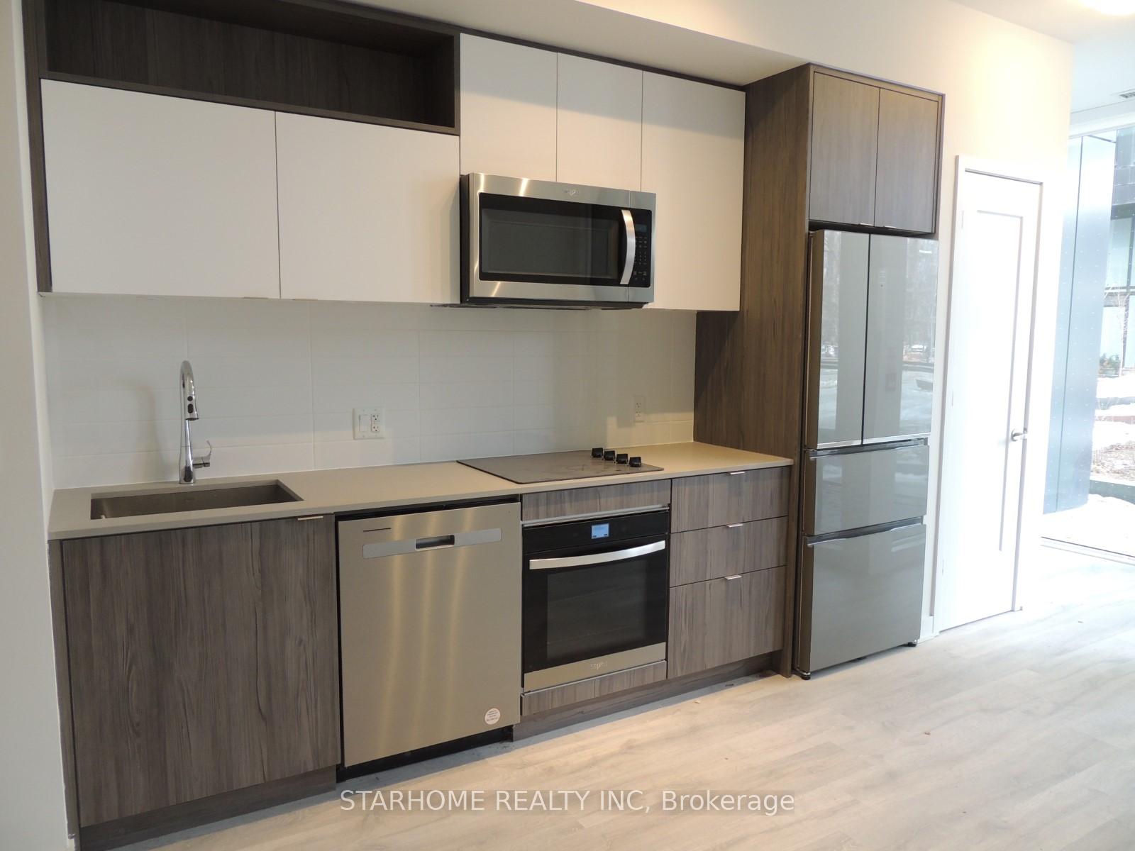 Front of Unit TH114 SW, 121 Lower Sherbourne Street