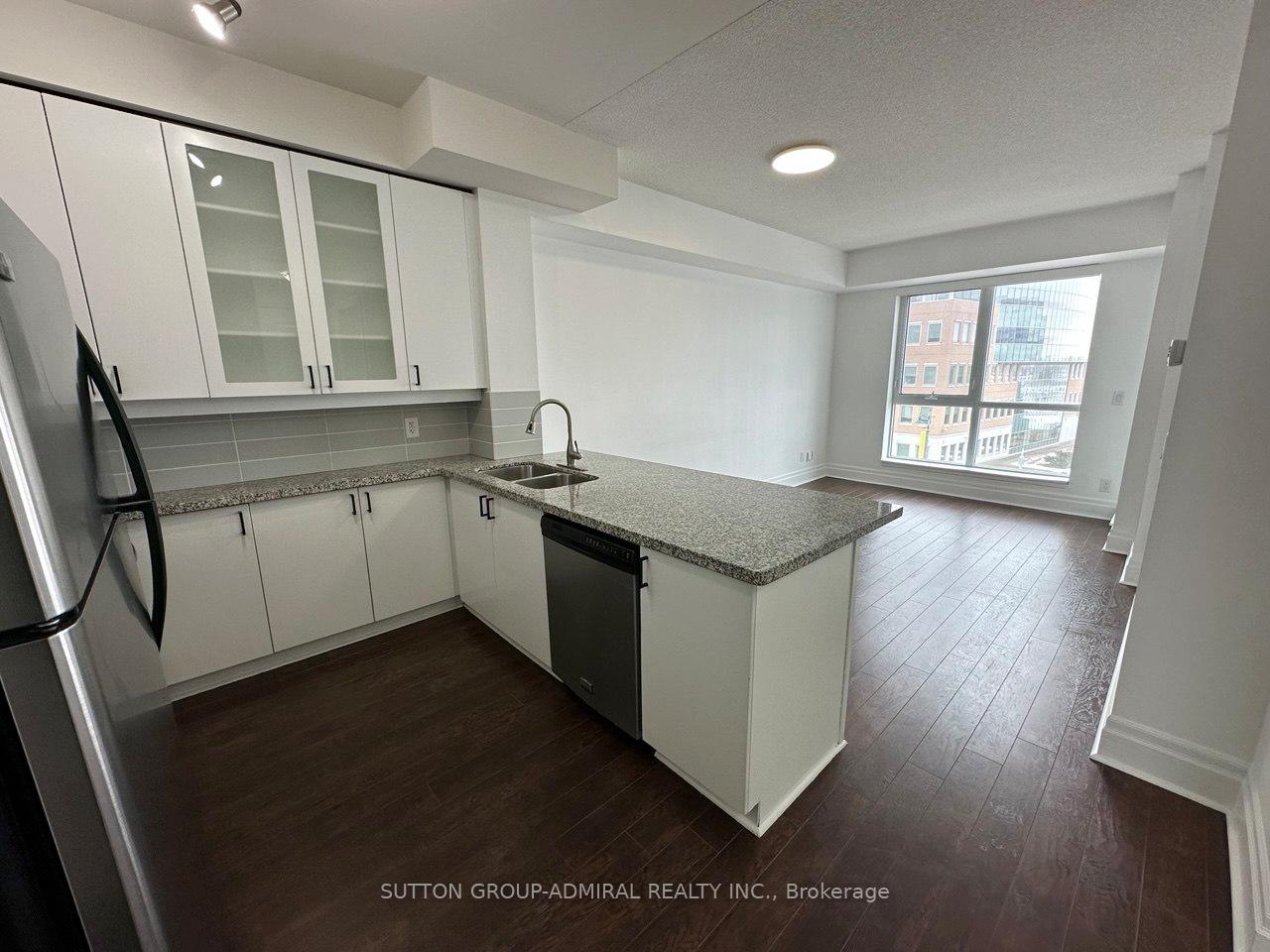 Photo 4 of Unit 408, 1 Upper Duke Crescent, Markham, Unionville — HOMEH