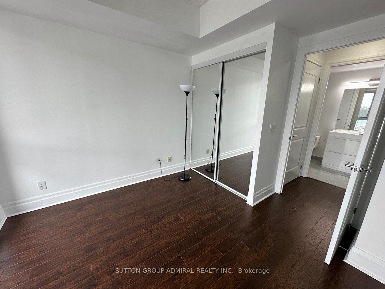 Photo 11 of Unit 408, 1 Upper Duke Crescent, Markham, Unionville — HOMEH