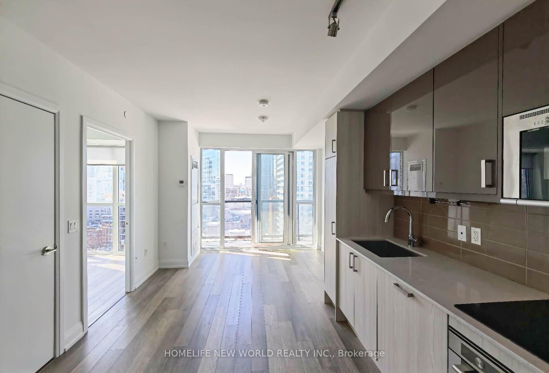 Photo 14 of Unit 2406, 77 Mutual Street, Toronto, Church-Yonge Corridor — HOMEH
