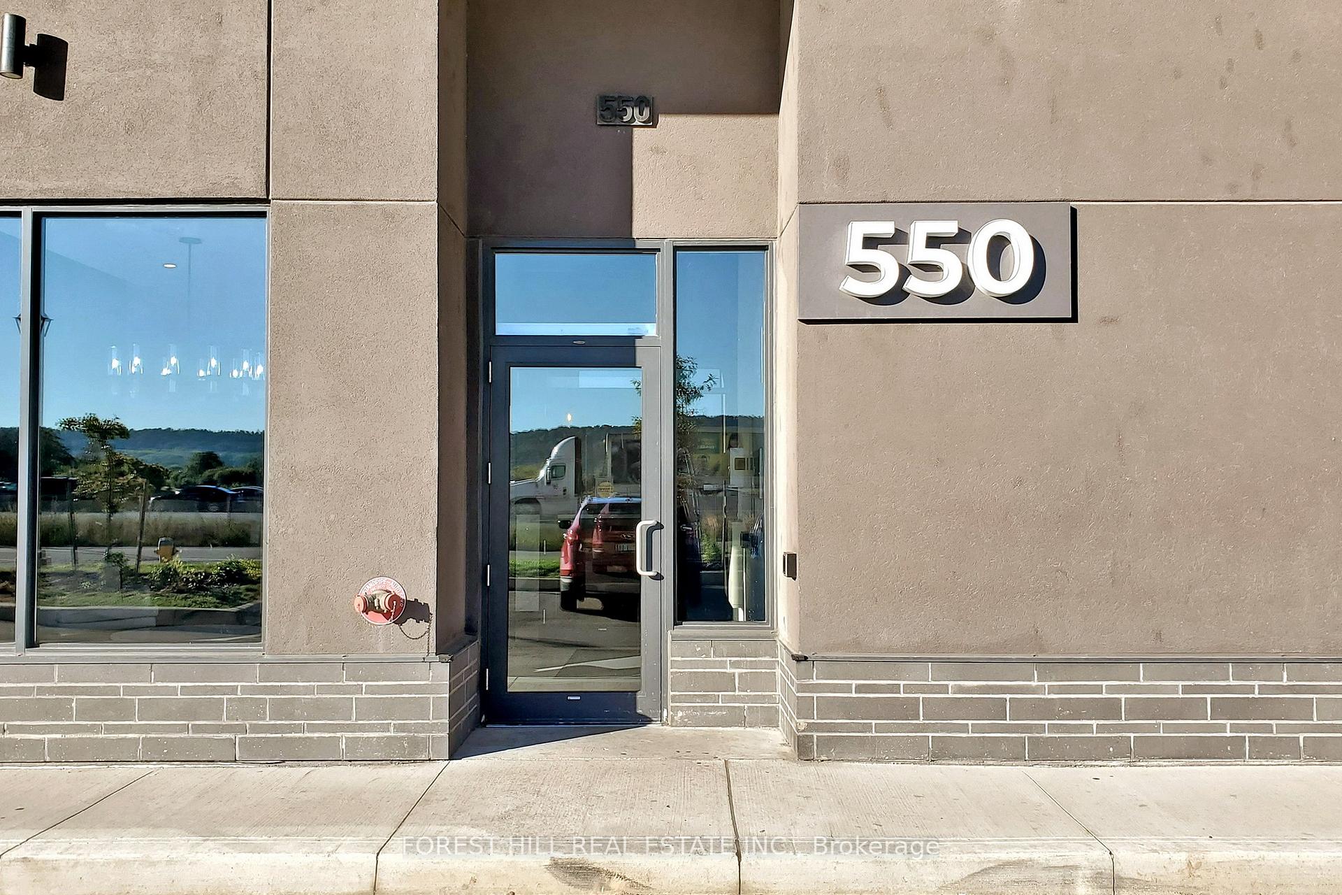 Photo 4 of Unit 307, 550 North Service Road, Grimsby, Grimsby Beach — HOMEH