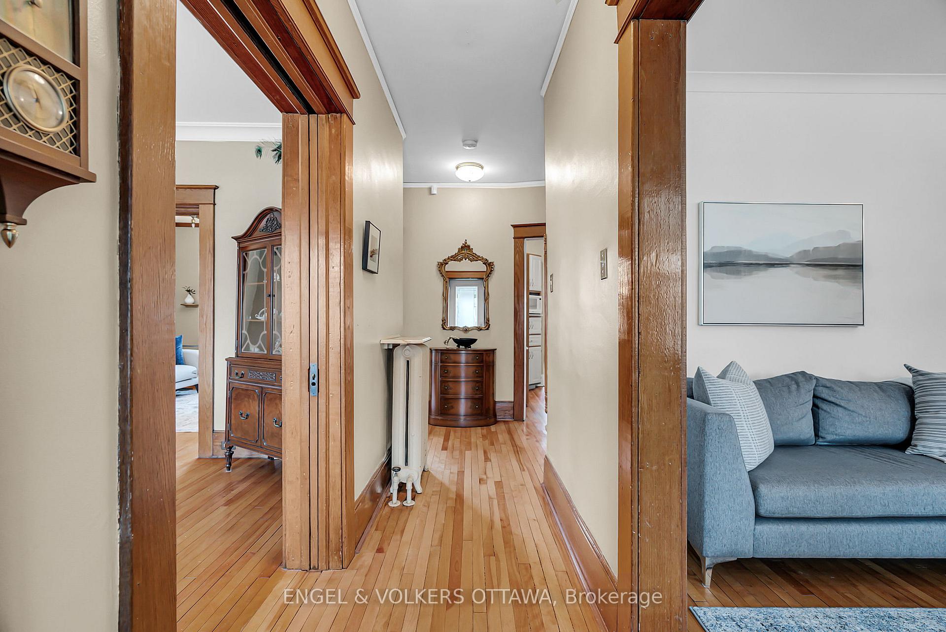 Photo 3 of 224 Powell Avenue, Ottawa, Glebe — HOMEH